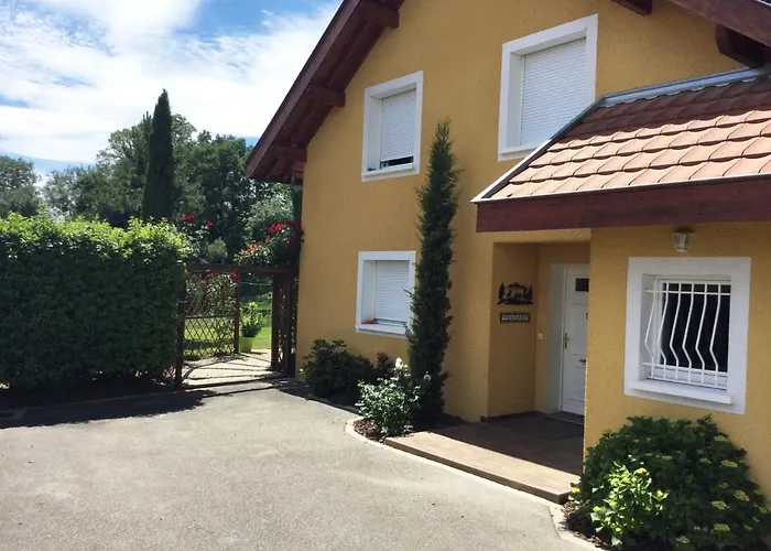 Gasthof Location Le Panorama - Aeroport Geneve - Pays De Gex Chevry (Ain)