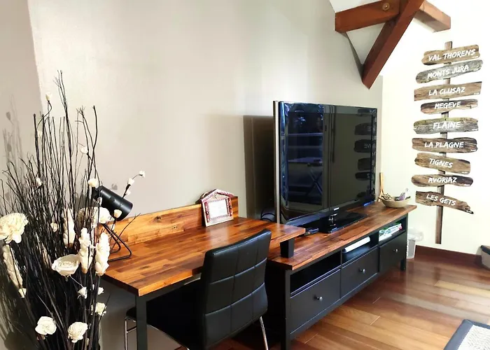 Location Le Panorama - Aeroport Geneve - Pays De Gex Gasthof *